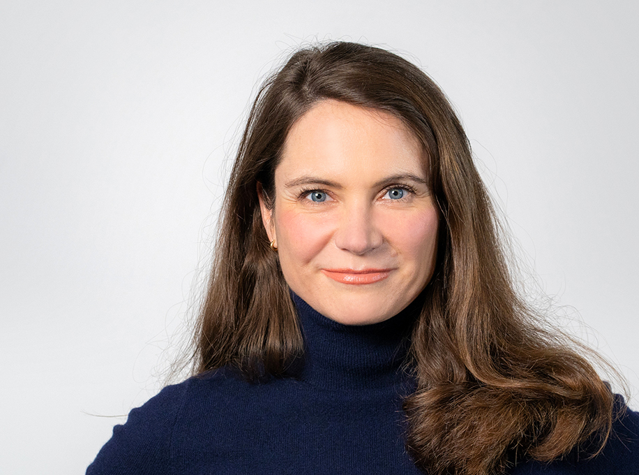 Julia Schleunung Portrait